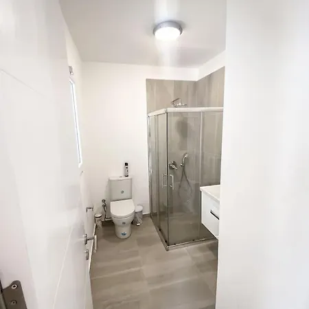 Paradise Front Vokolidha